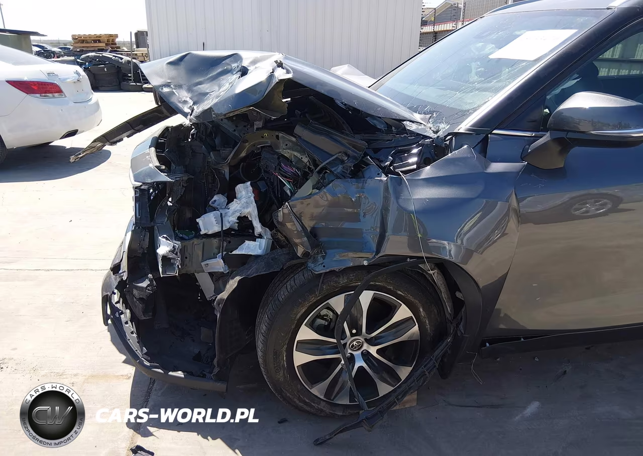 2024 Toyota Highlander Xle VIN:5TDKDRAH3RS548039 - 17