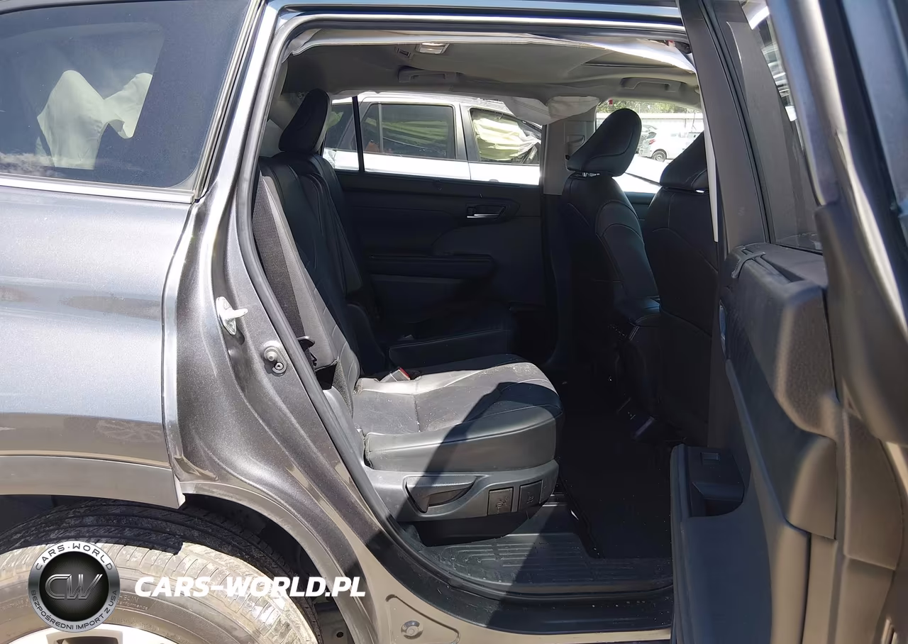 2024 Toyota Highlander Xle VIN:5TDKDRAH3RS548039 - 8