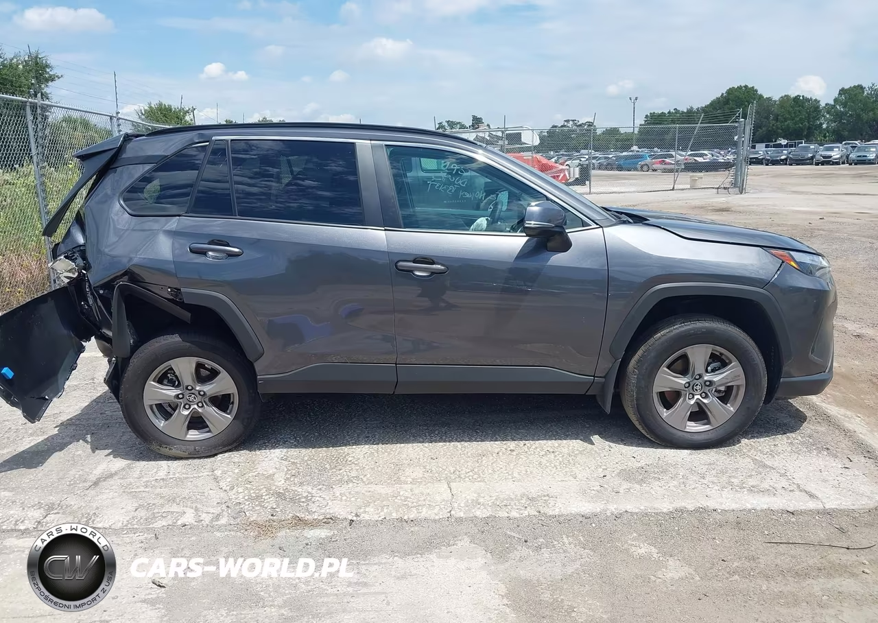 2025 Toyota Rav4 Xle VIN:2T3W1RFV3SC364623 - 13
