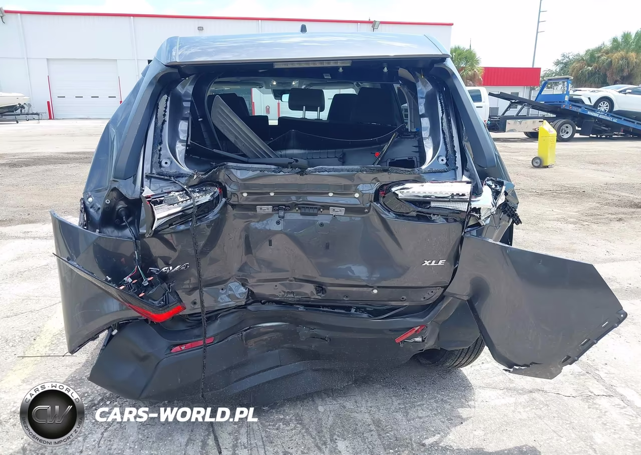 2025 Toyota Rav4 Xle VIN:2T3W1RFV3SC364623 - 6