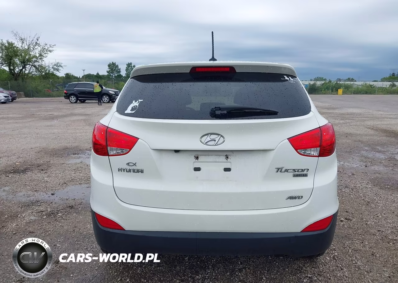 2011 Hyundai Tucson Limited VIN:KM8JUCAC4BU170923 - 16