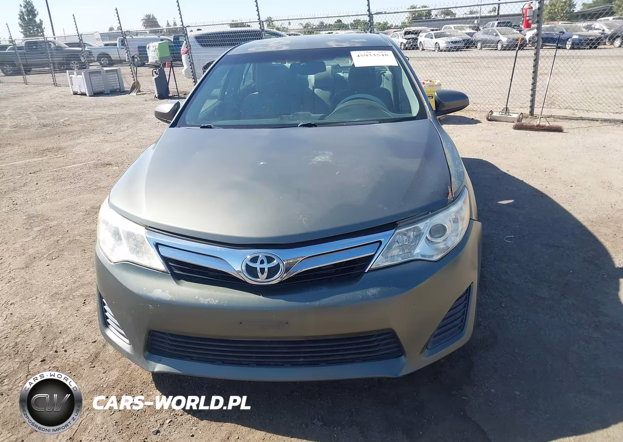 2012 Toyota Camry Le VIN:4T1BF1FK3CU562439 - 12