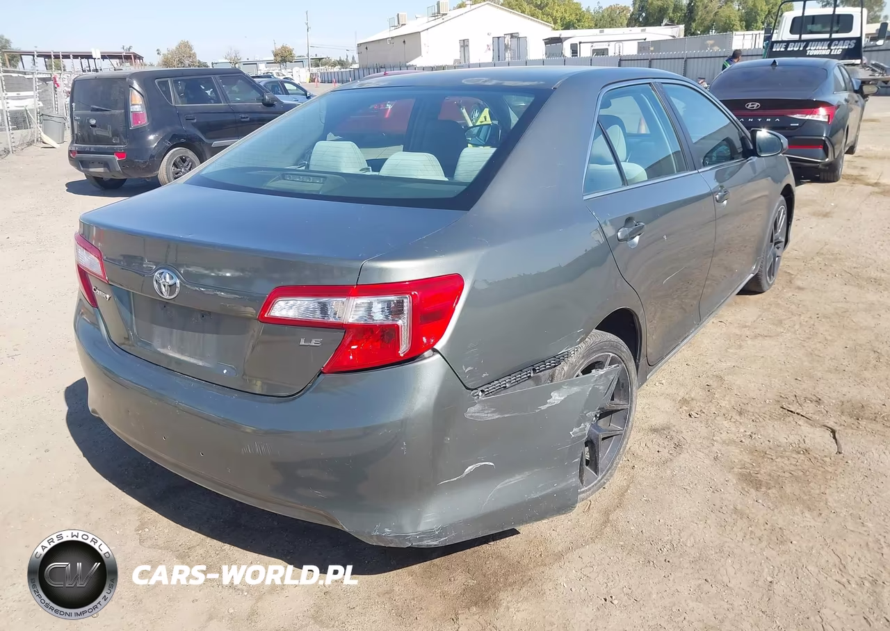 2012 Toyota Camry Le VIN:4T1BF1FK3CU562439 - 4