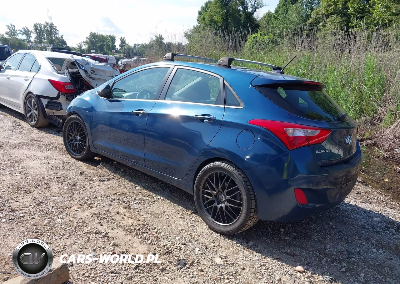 2014 Hyundai Elantra Gt VIN:KMHD35LH5EU222360 - 3