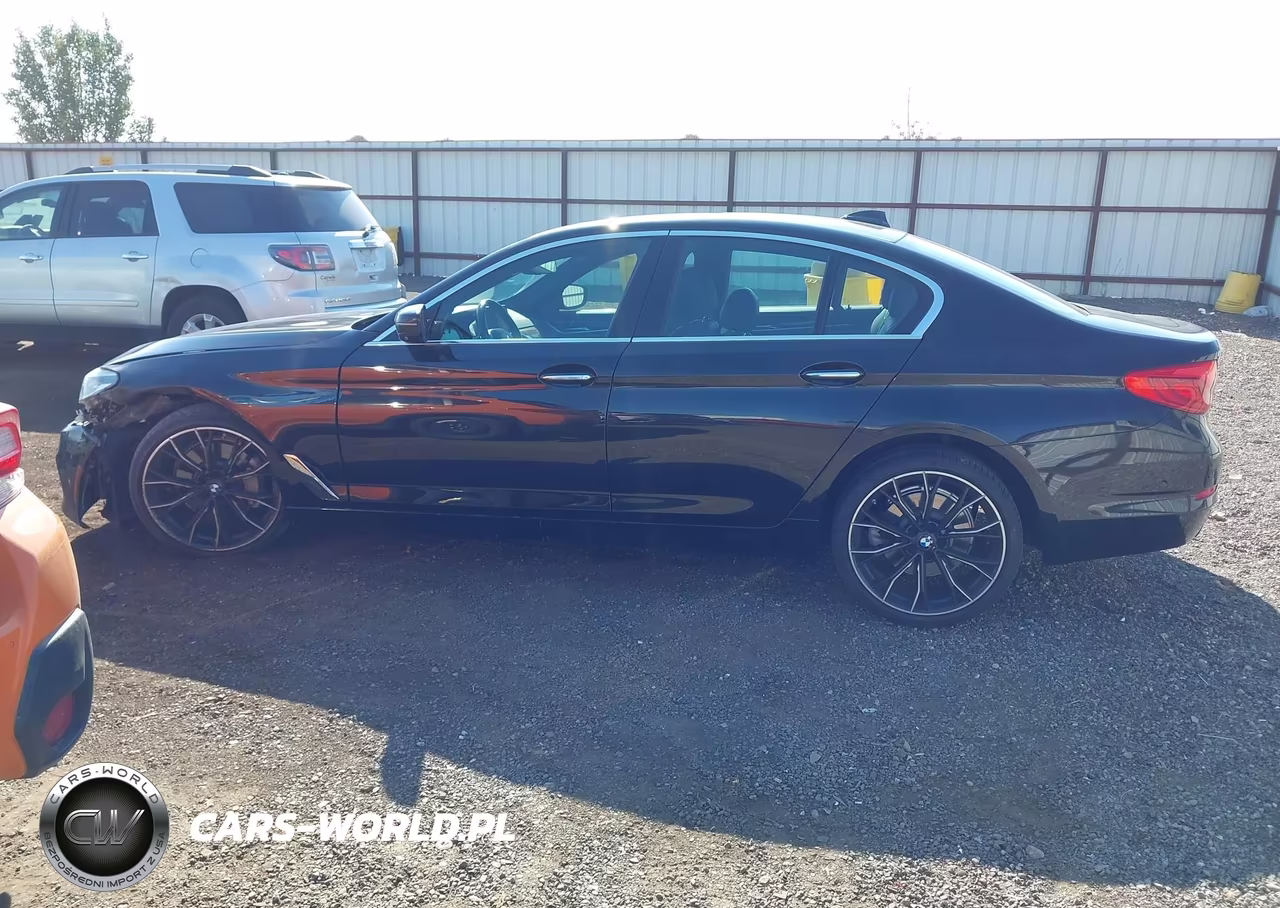 2018 BMW 530I xDrive VIN:WBAJA7C50JG908603 - 15