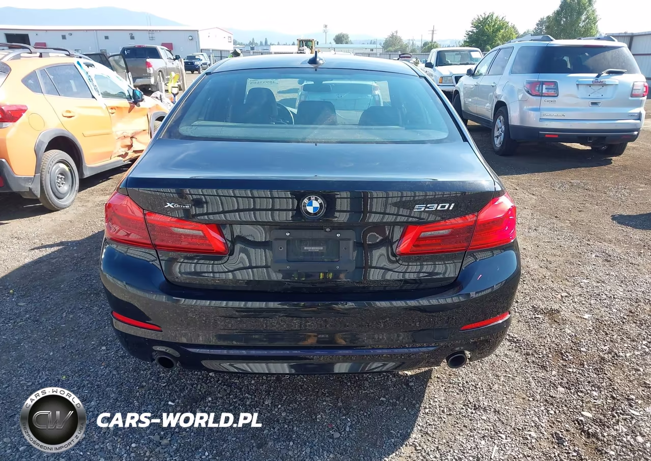 2018 BMW 530I xDrive VIN:WBAJA7C50JG908603 - 17