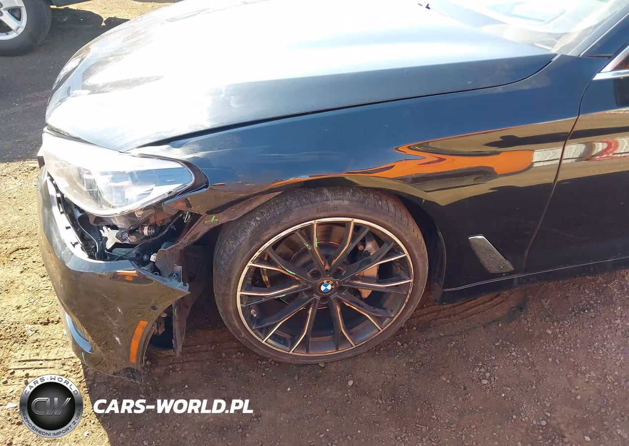 2018 BMW 530I xDrive VIN:WBAJA7C50JG908603 - 18