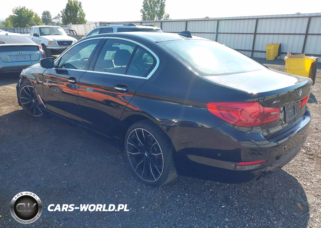 2018 BMW 530I xDrive VIN:WBAJA7C50JG908603 - 3