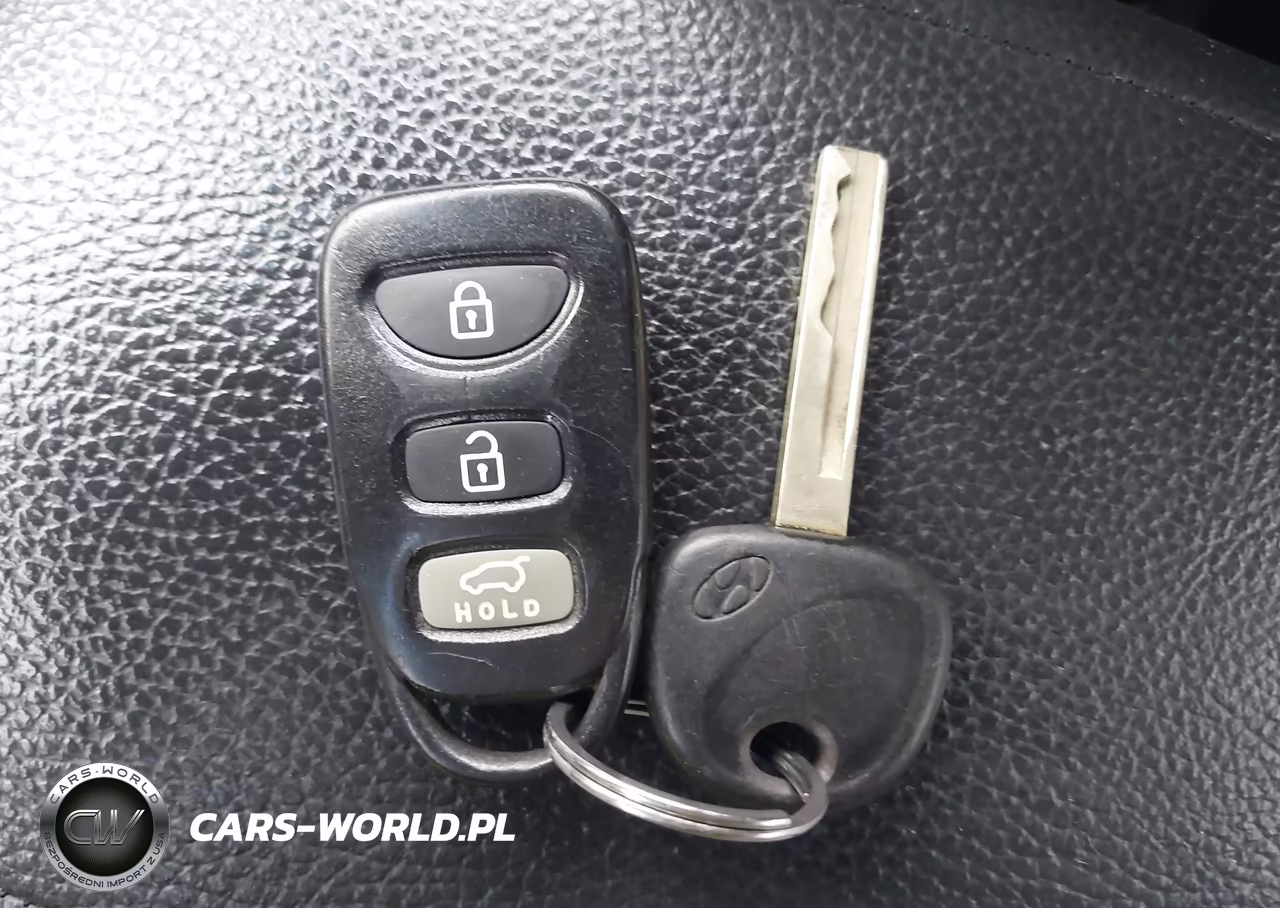 2012 Hyundai Veloster Base W-Gray VIN:KMHTC6AD9CU024993 - 11