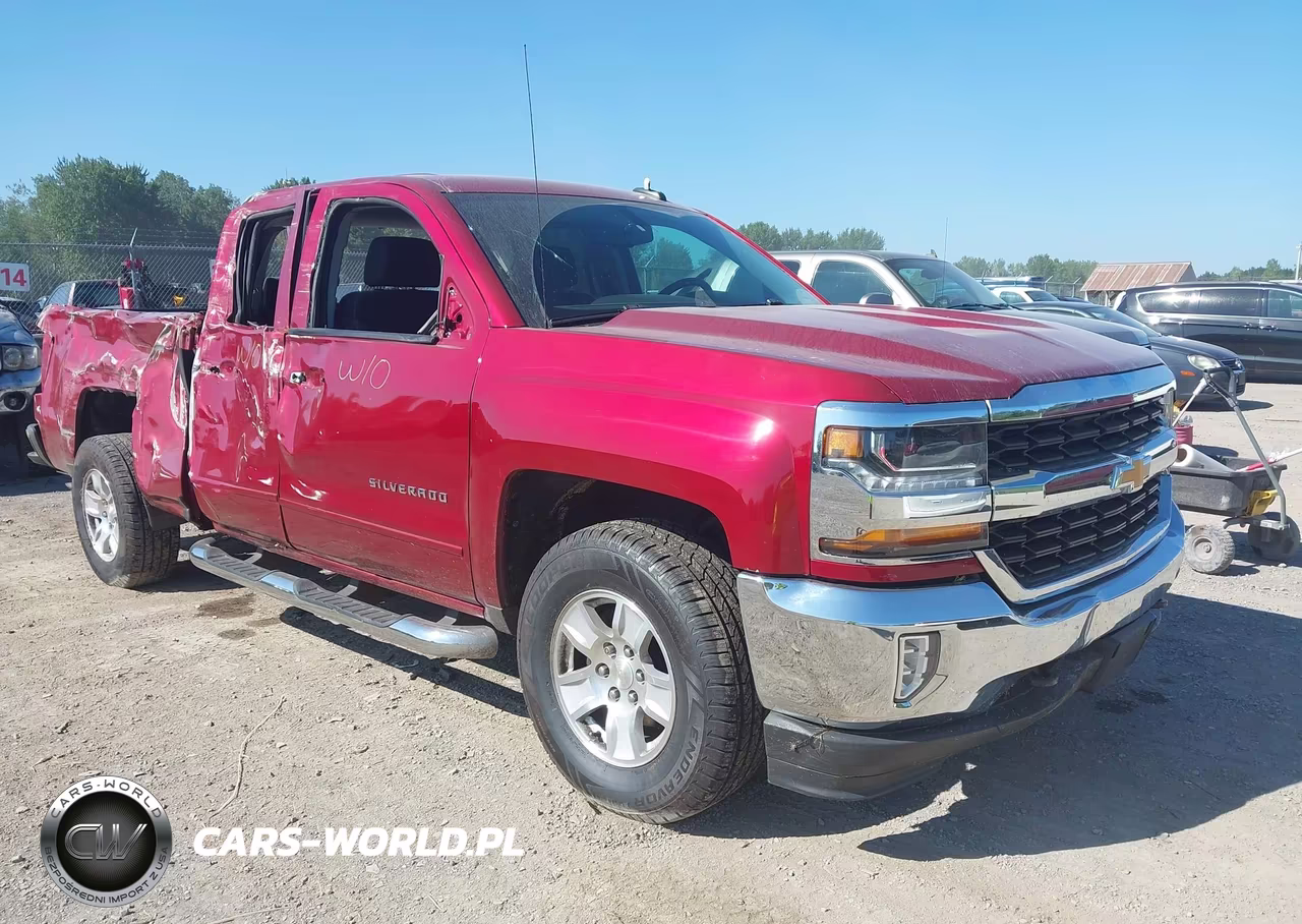 2018 Chevrolet Silverado 1500 1Lt VIN:2GCVKREC2J1111677 - 1