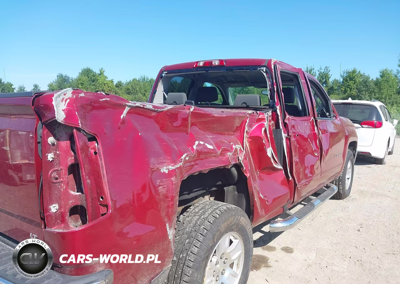 2018 Chevrolet Silverado 1500 1Lt VIN:2GCVKREC2J1111677 - 19