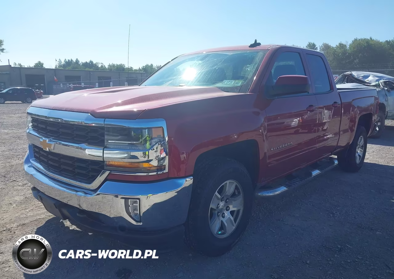 2018 Chevrolet Silverado 1500 1Lt VIN:2GCVKREC2J1111677 - 2