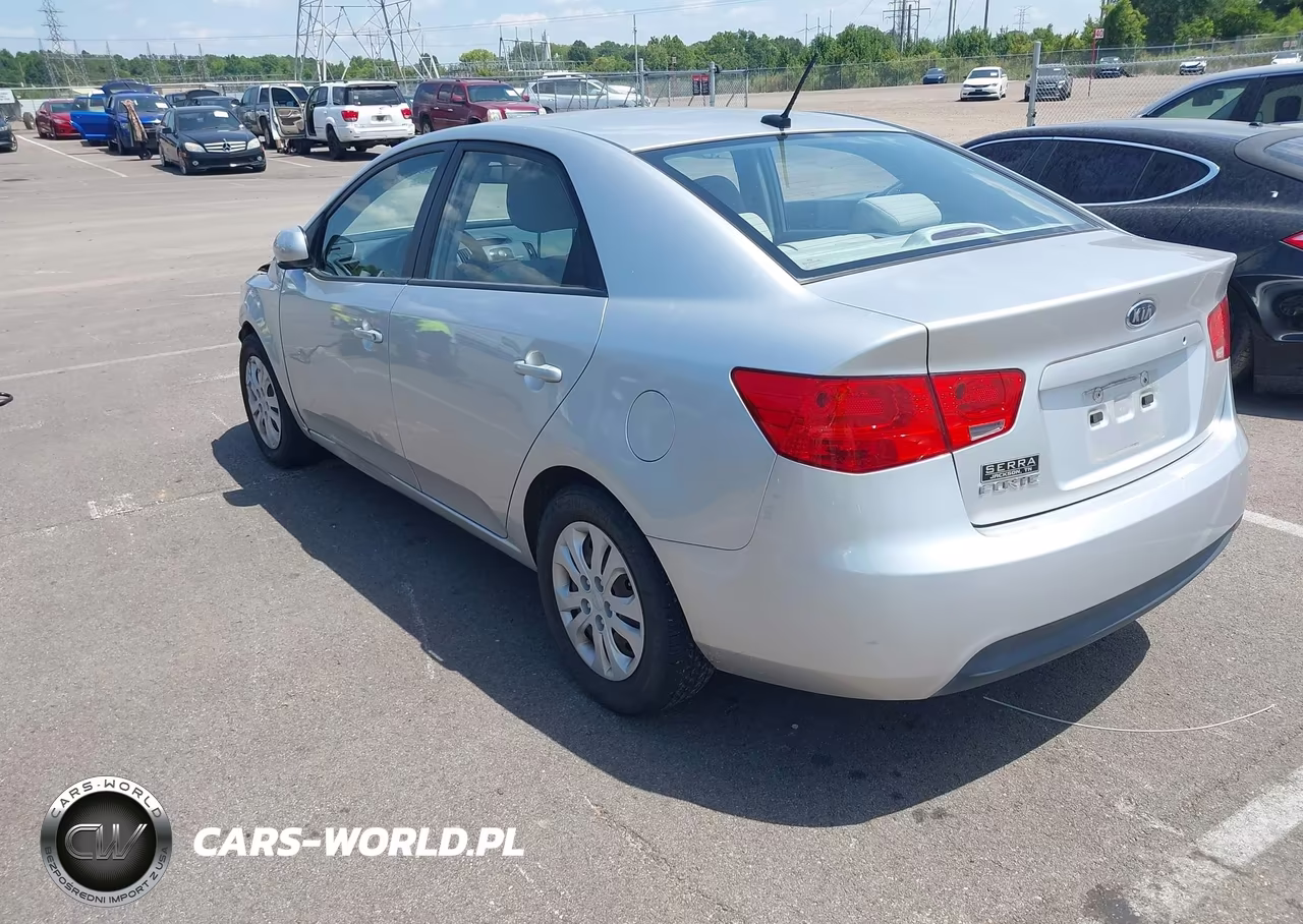 2010 Kia Forte Lx VIN:KNAFT4A24A5107532 - 3