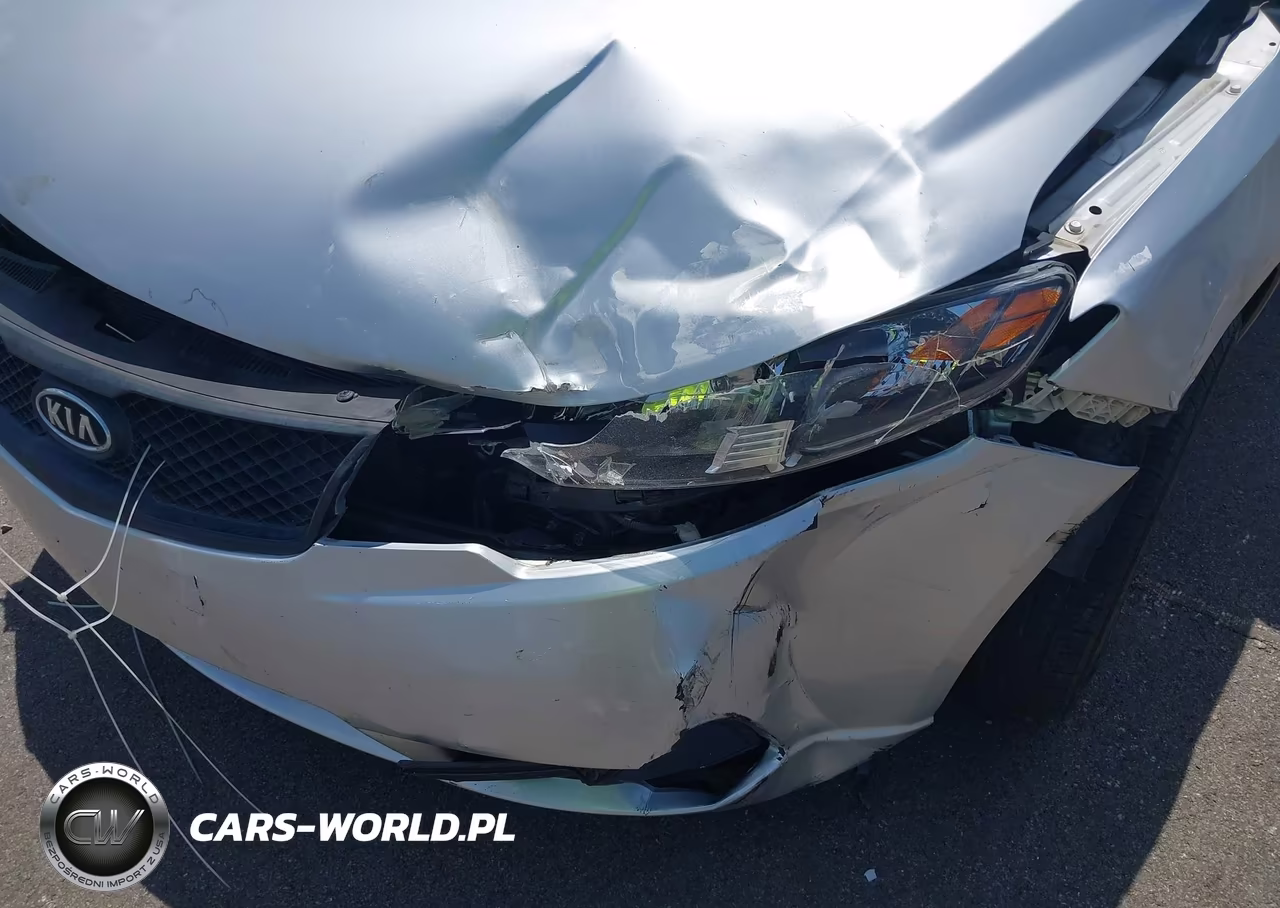 2010 Kia Forte Lx VIN:KNAFT4A24A5107532 - 6