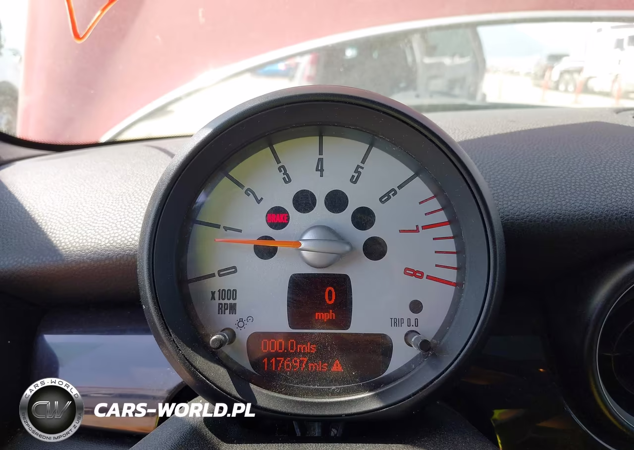 2011 Mini Cooper S Clubman VIN:WMWZG3C58BTY31322 - 7