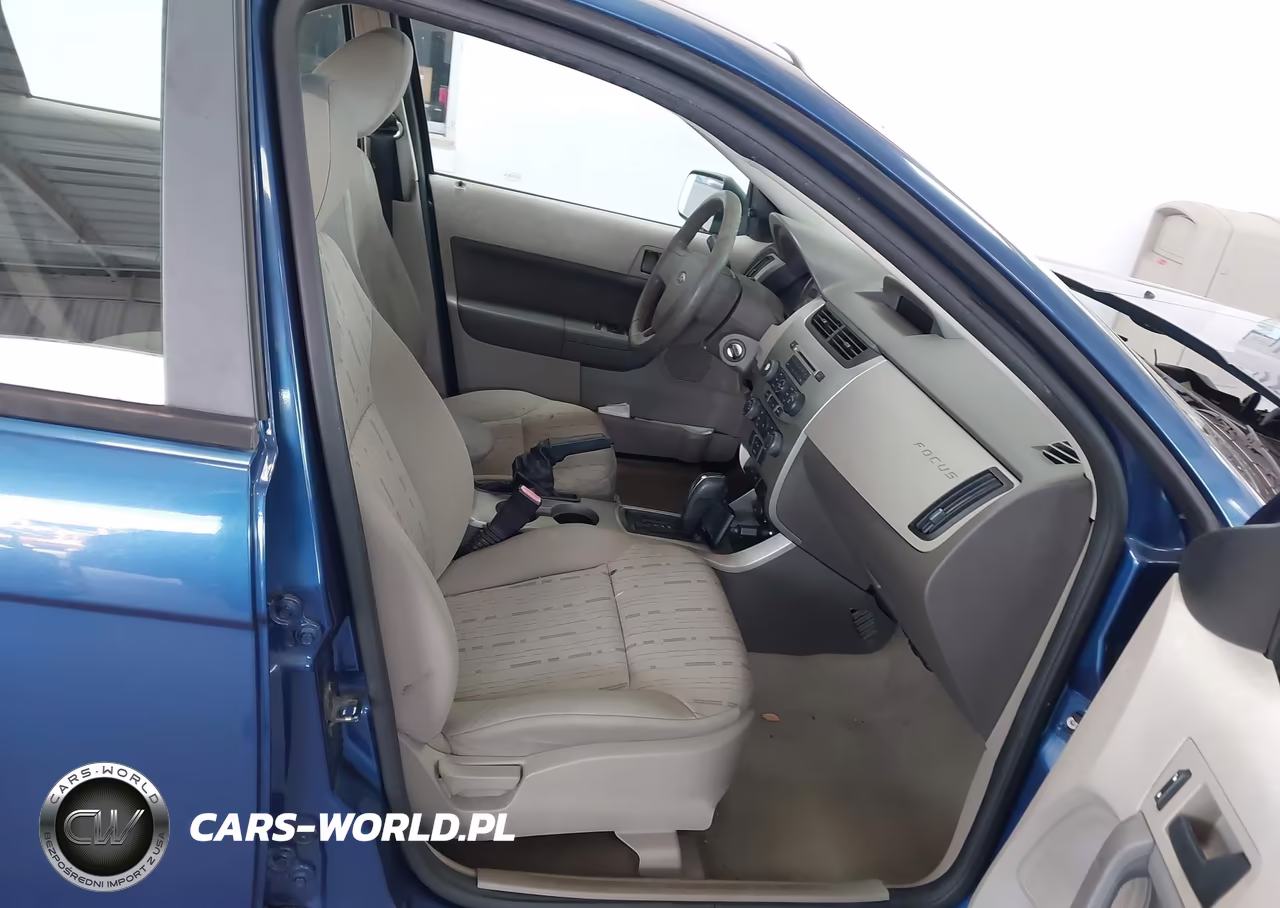 2009 Ford Focus Se VIN:1FAHP35N89W234178 - 5