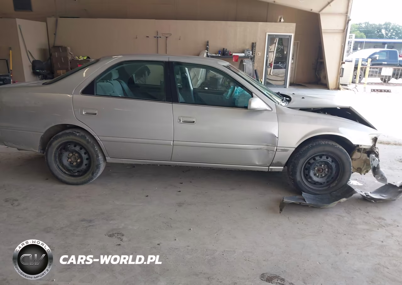 2001 Toyota Camry Le VIN:4T1BG22K01U057562 - 13