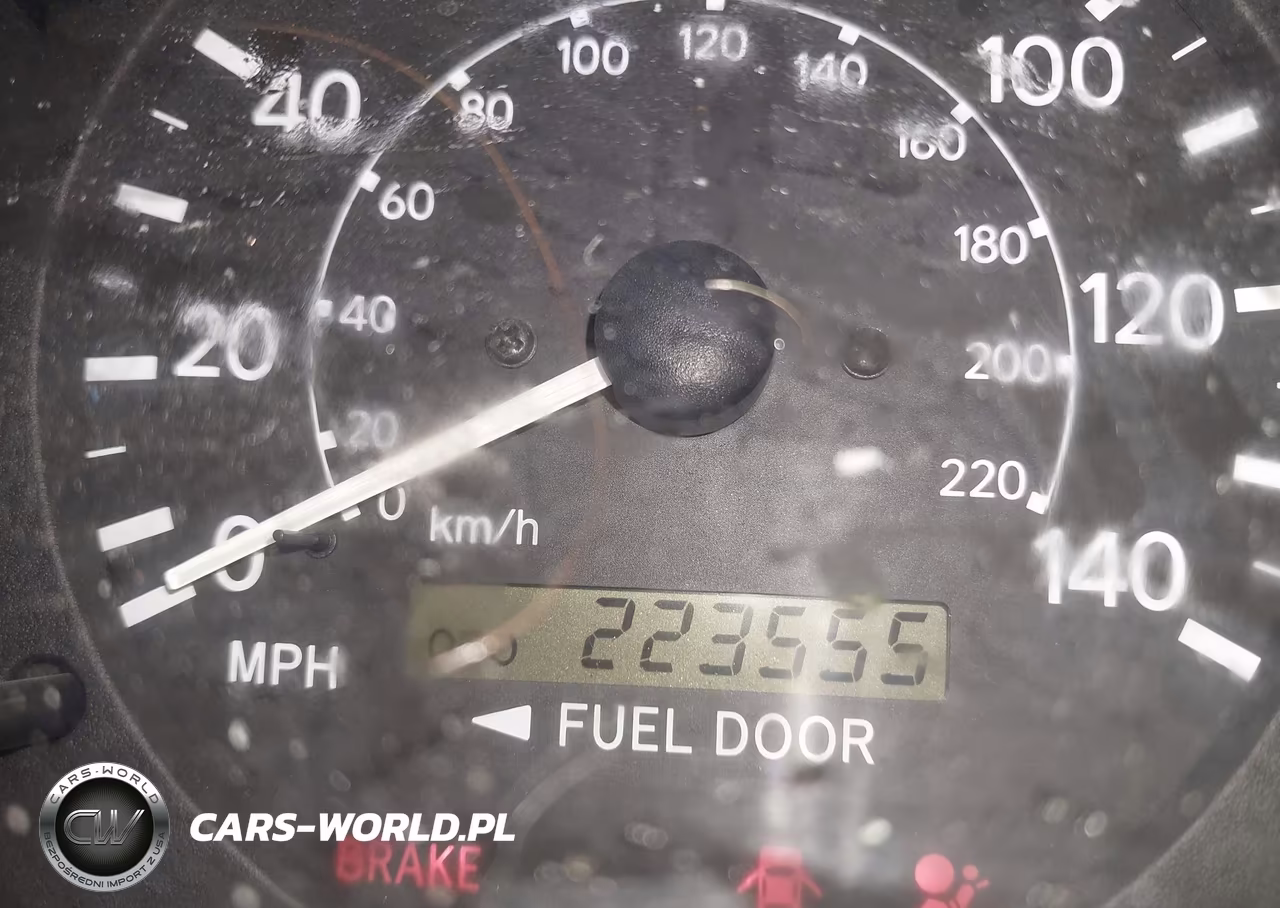 2001 Toyota Camry Le VIN:4T1BG22K01U057562 - 15