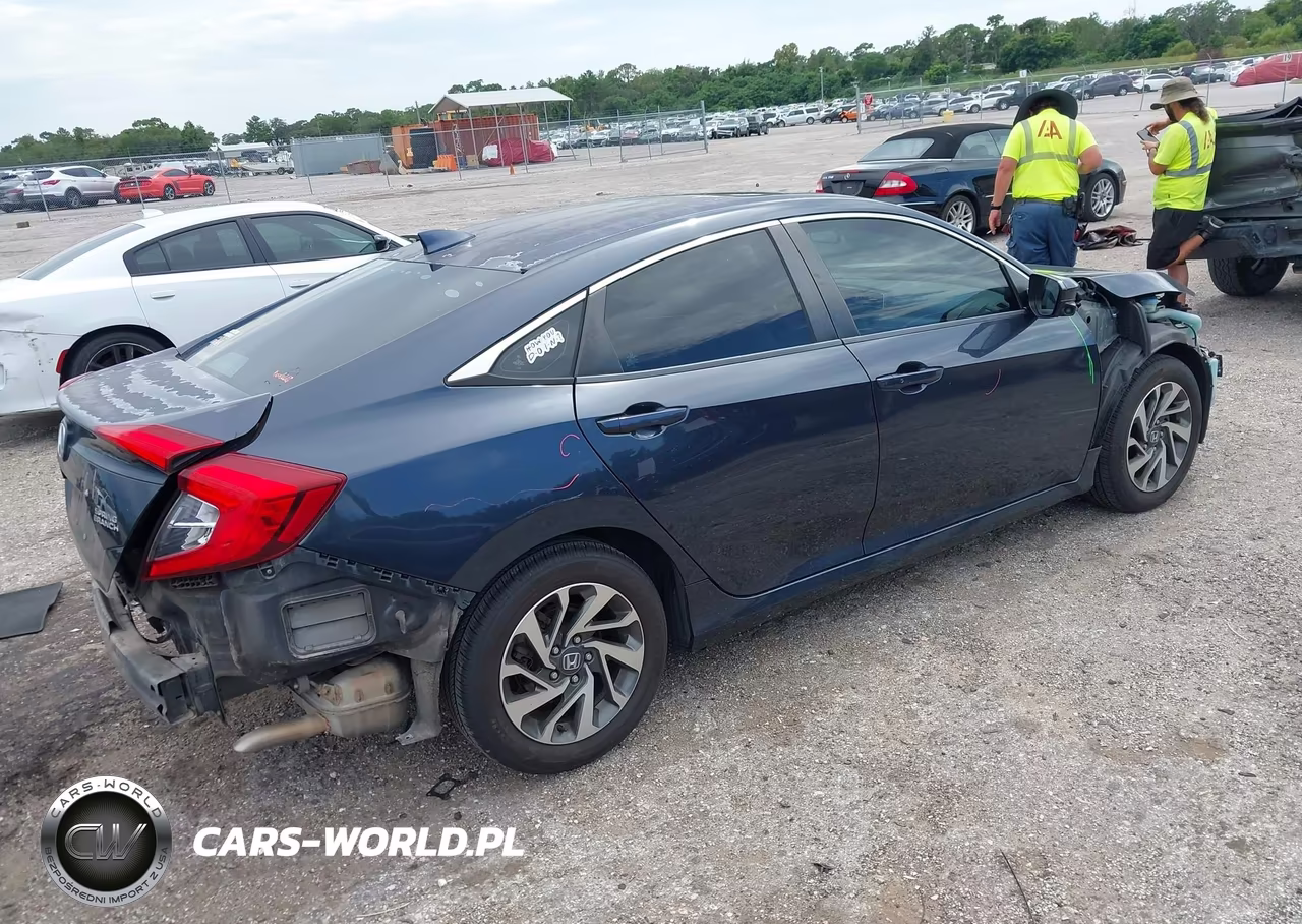 2017 Honda Civic Ex VIN:2HGFC2F7XHH505294 - 4