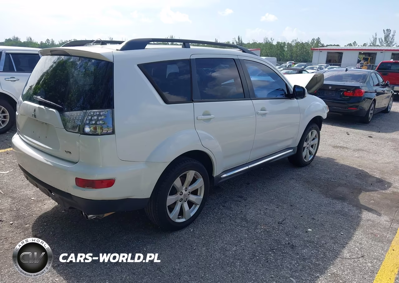 2010 Mitsubishi Outlander Xls VIN:JA4JS4AX5AZ017093 - 4