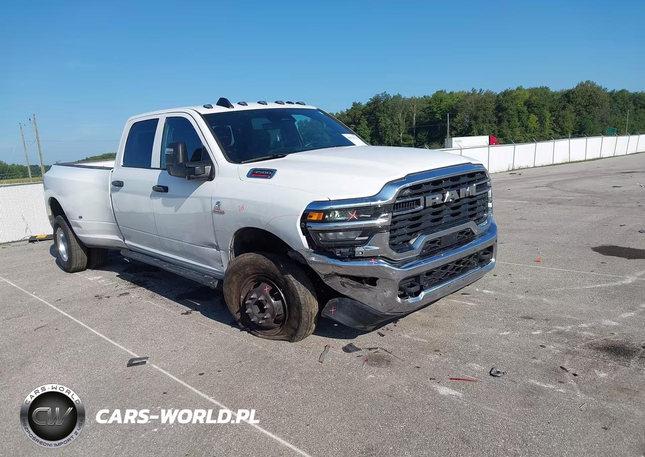 2026 Ram 3500 Tradesman 4X4 8' Box VIN:3C63RRGL8TG211705 - 1