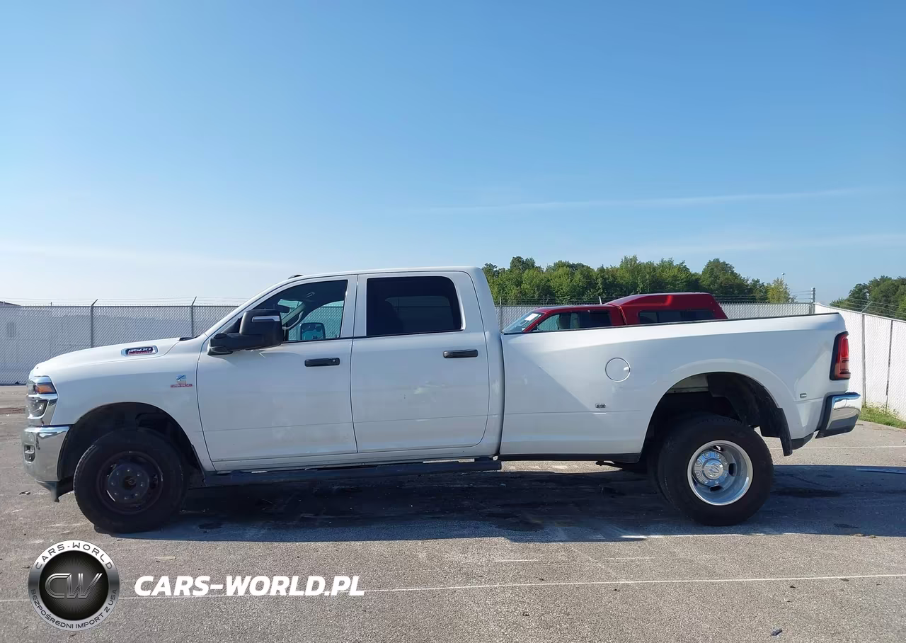 2026 Ram 3500 Tradesman 4X4 8' Box VIN:3C63RRGL8TG211705 - 14