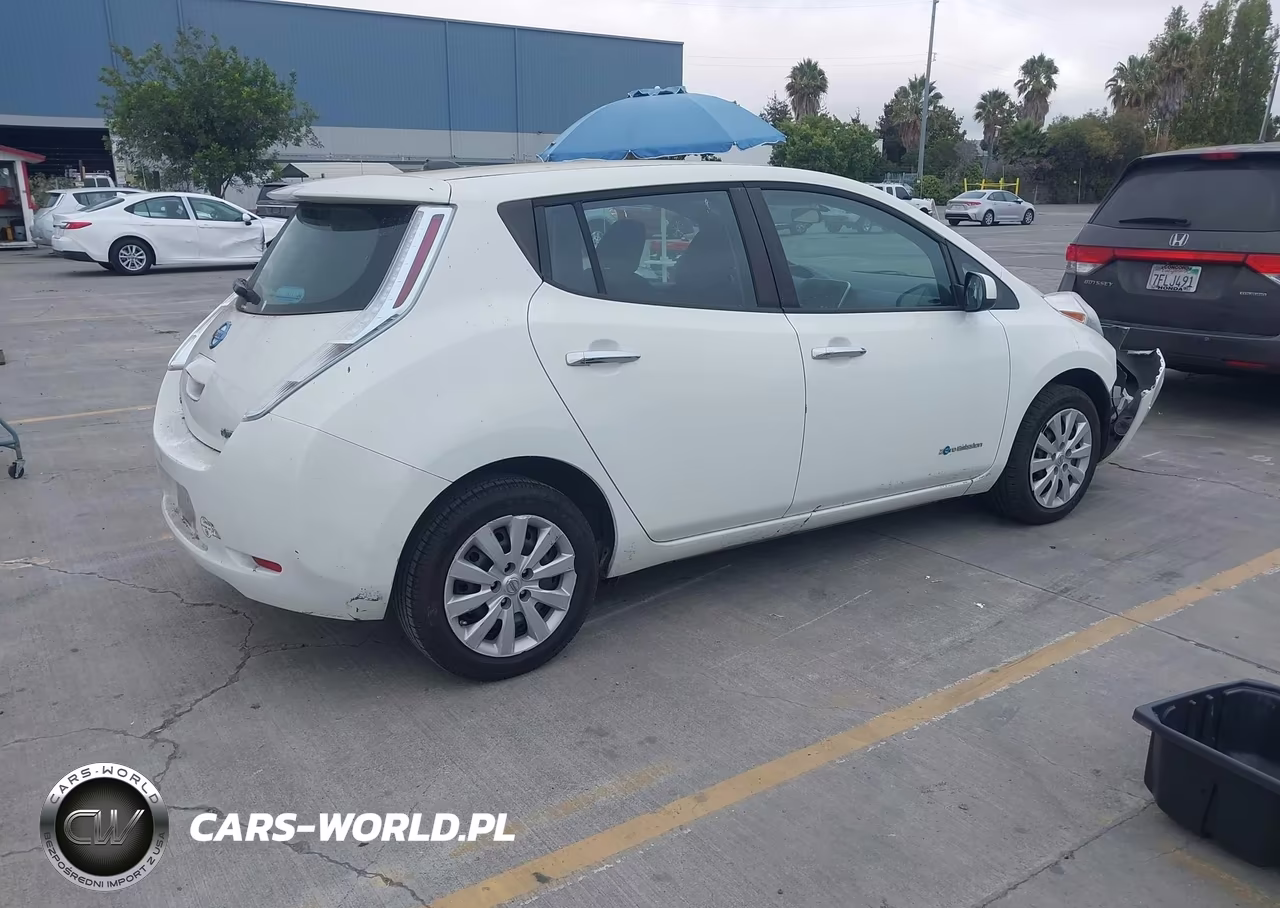 2013 Nissan Leaf S VIN:1N4AZ0CP6DC425719 - 4