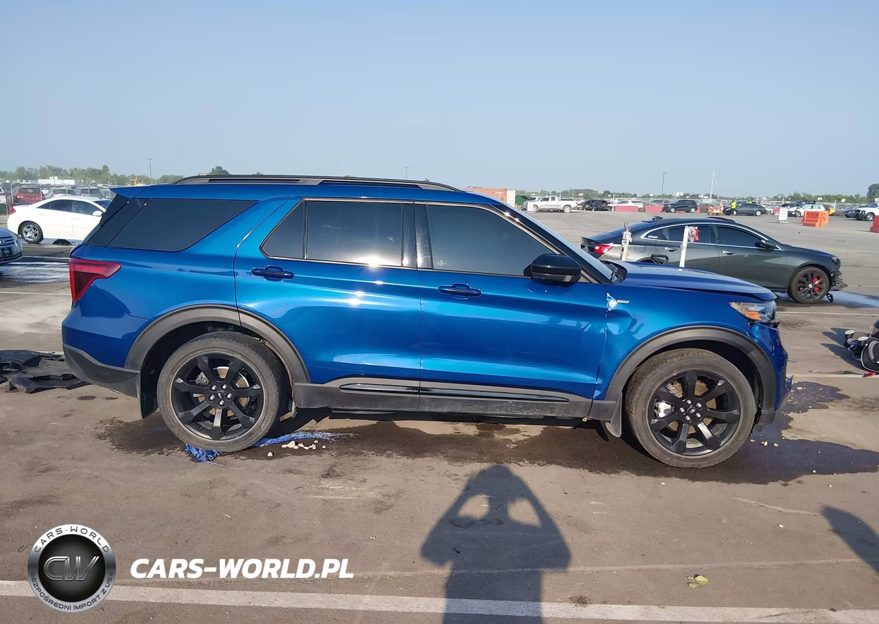 2023 Ford Explorer St-Line VIN:1FMSK8KHXPGA08379 - 13