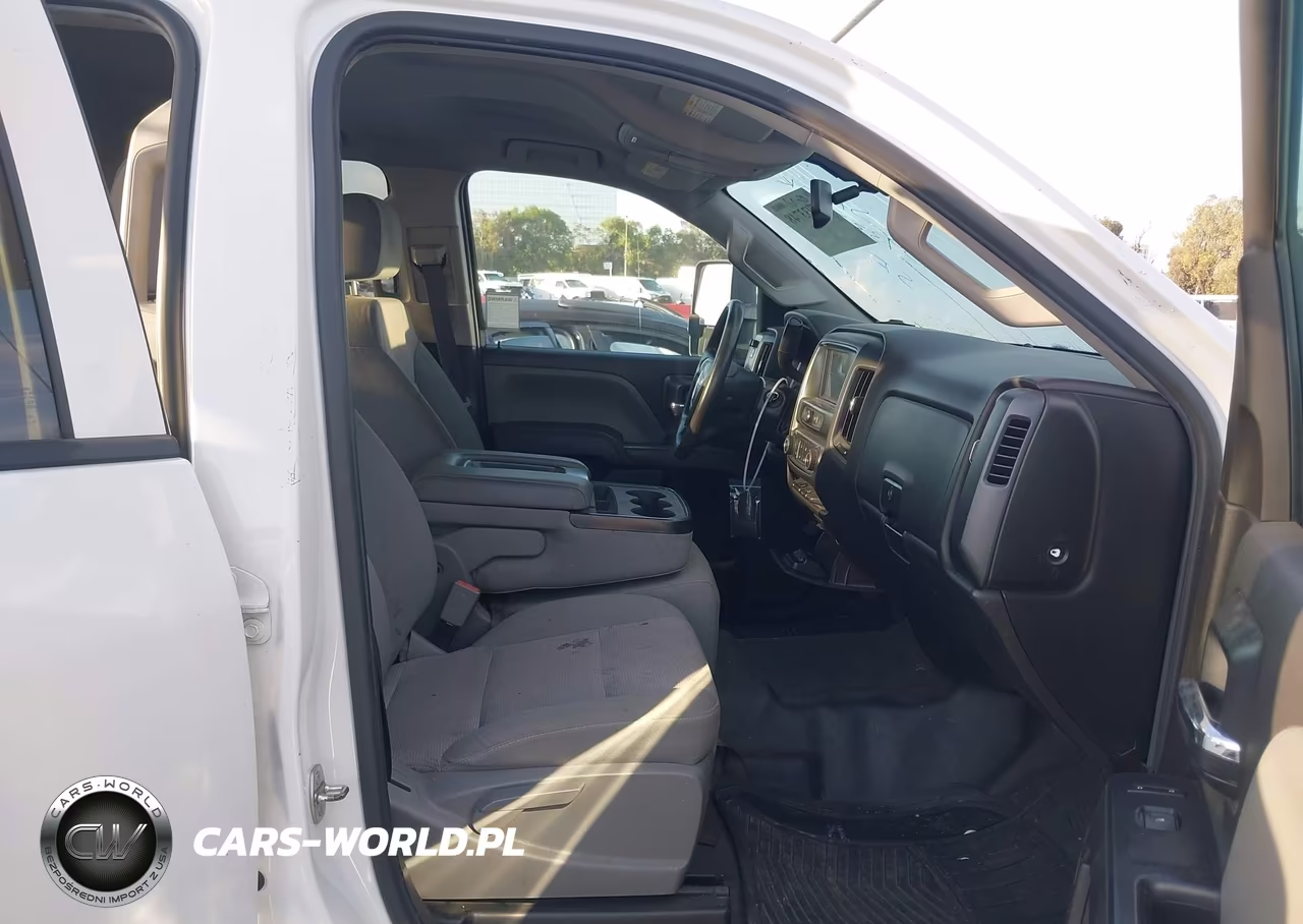 2018 GMC Sierra 2500Hd VIN:1GD21REG2JZ311924 - 5