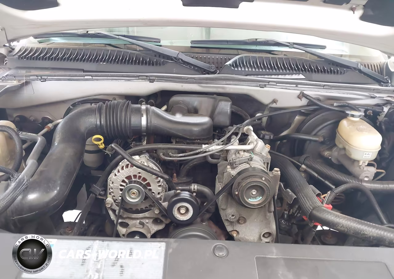 2005 Chevrolet Silverado 1500 Work Truck VIN:1GCEC19X75Z305615 - 10
