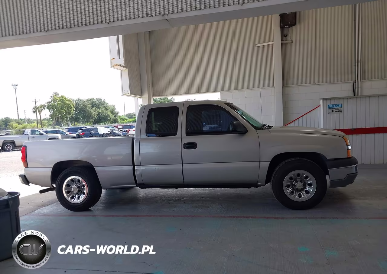 2005 Chevrolet Silverado 1500 Work Truck VIN:1GCEC19X75Z305615 - 14