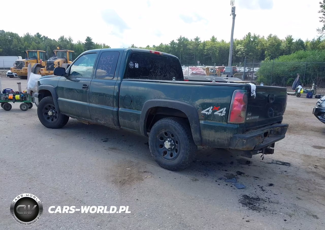 2006 Chevrolet Silverado 1500 Work Truck VIN:2GCEK19V261148930 - 3