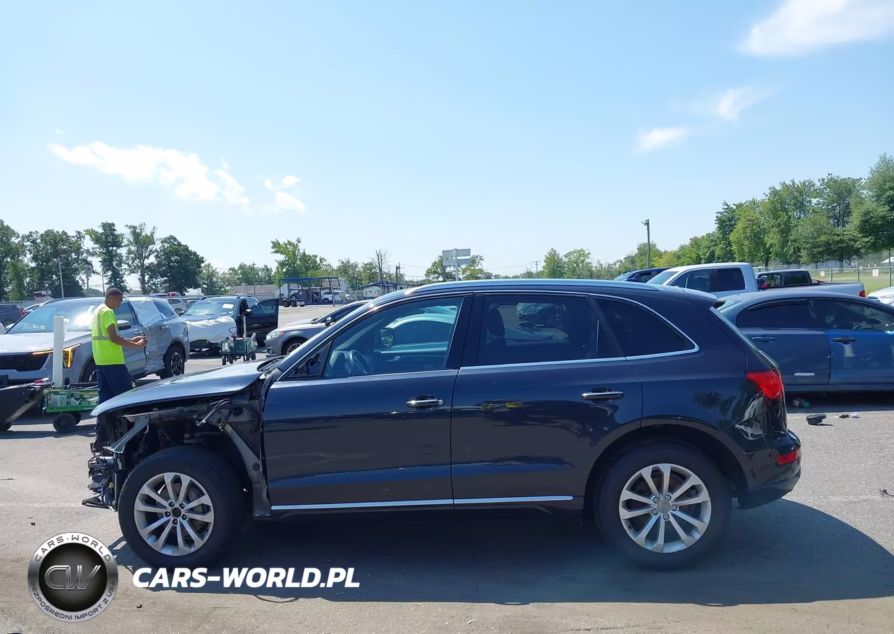 2016 Audi Q5 2.0T Premium VIN:WA1L2AFP7GA015515 - 14