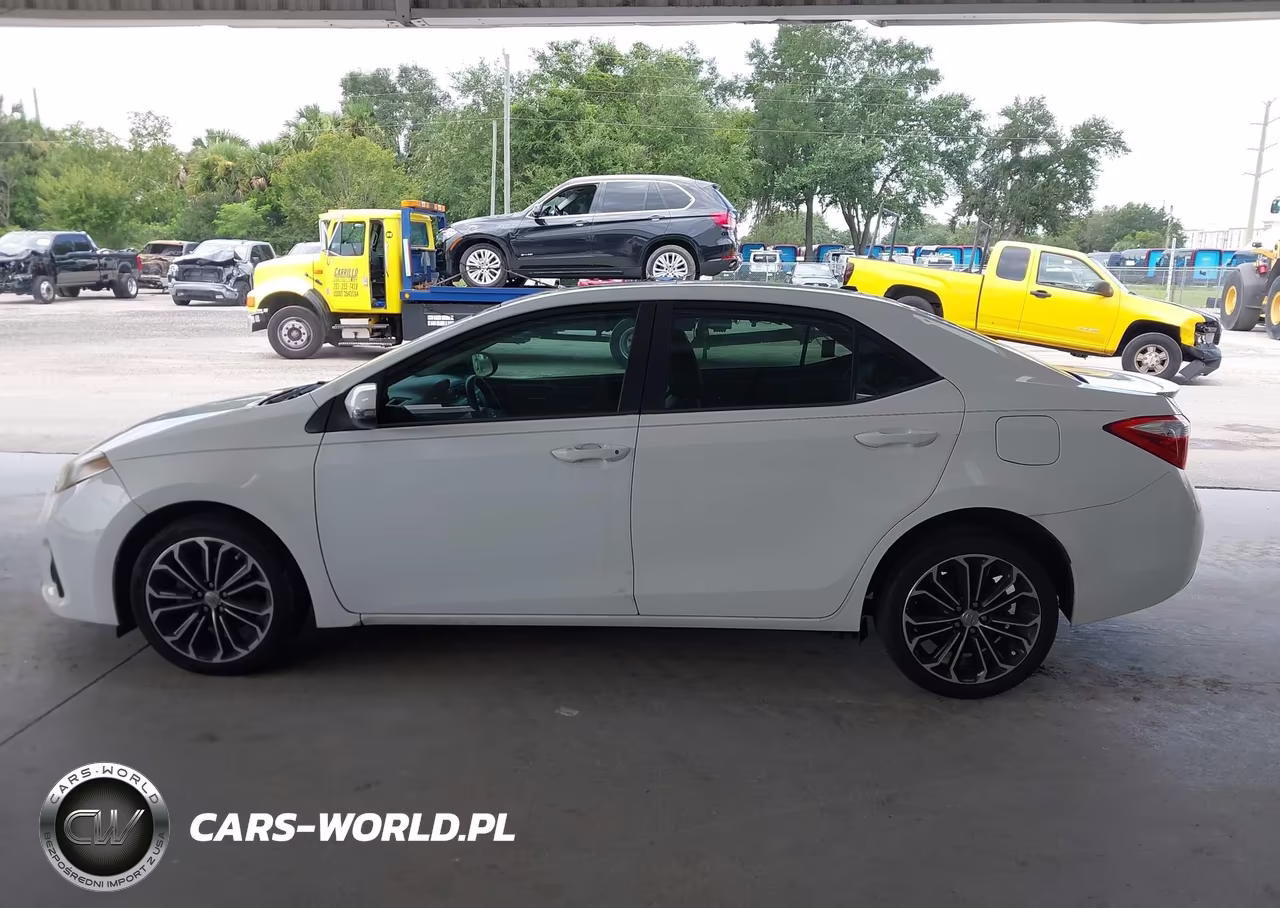 2015 Toyota Corolla S Plus VIN:2T1BURHE6FC341807 - 15