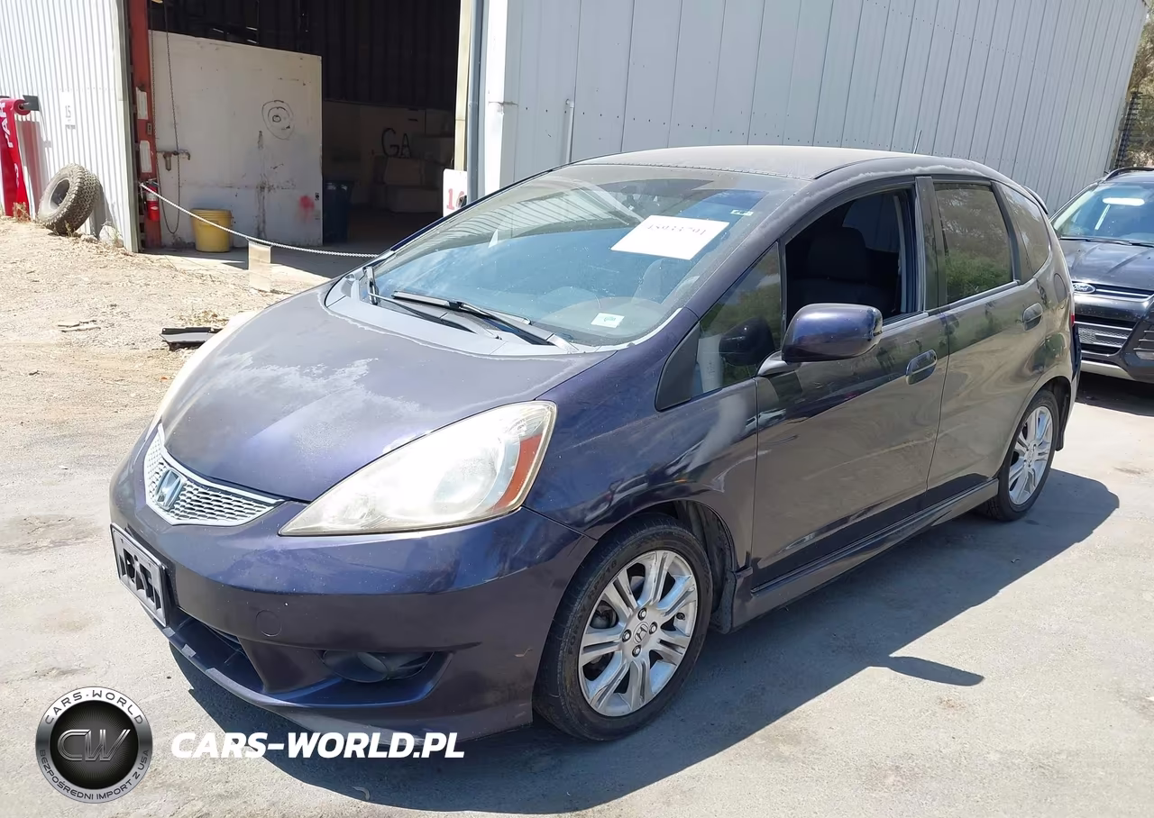 2010 Honda Fit Sport VIN:JHMGE8H46AC031547 - 2