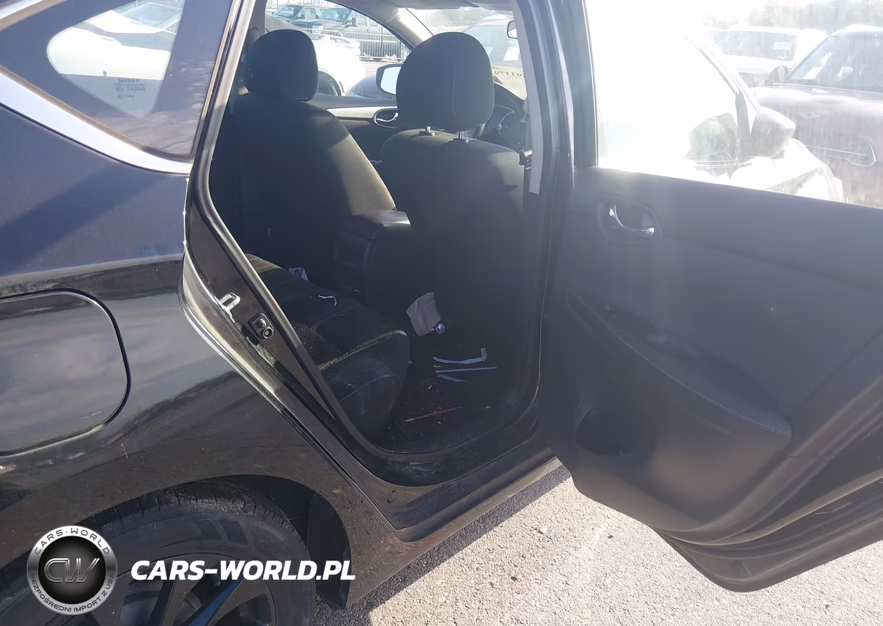 2018 Nissan Sentra S VIN:3N1AB7AP6JY233992 - 8