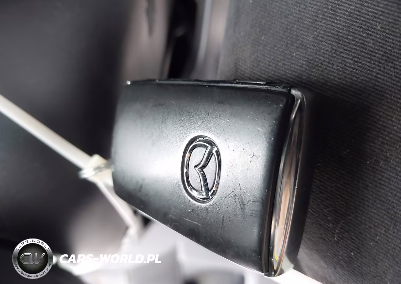 2025 Mazda Cx-50 Hybrid Premium Package VIN:7MMVAADW3SN105905 - 11