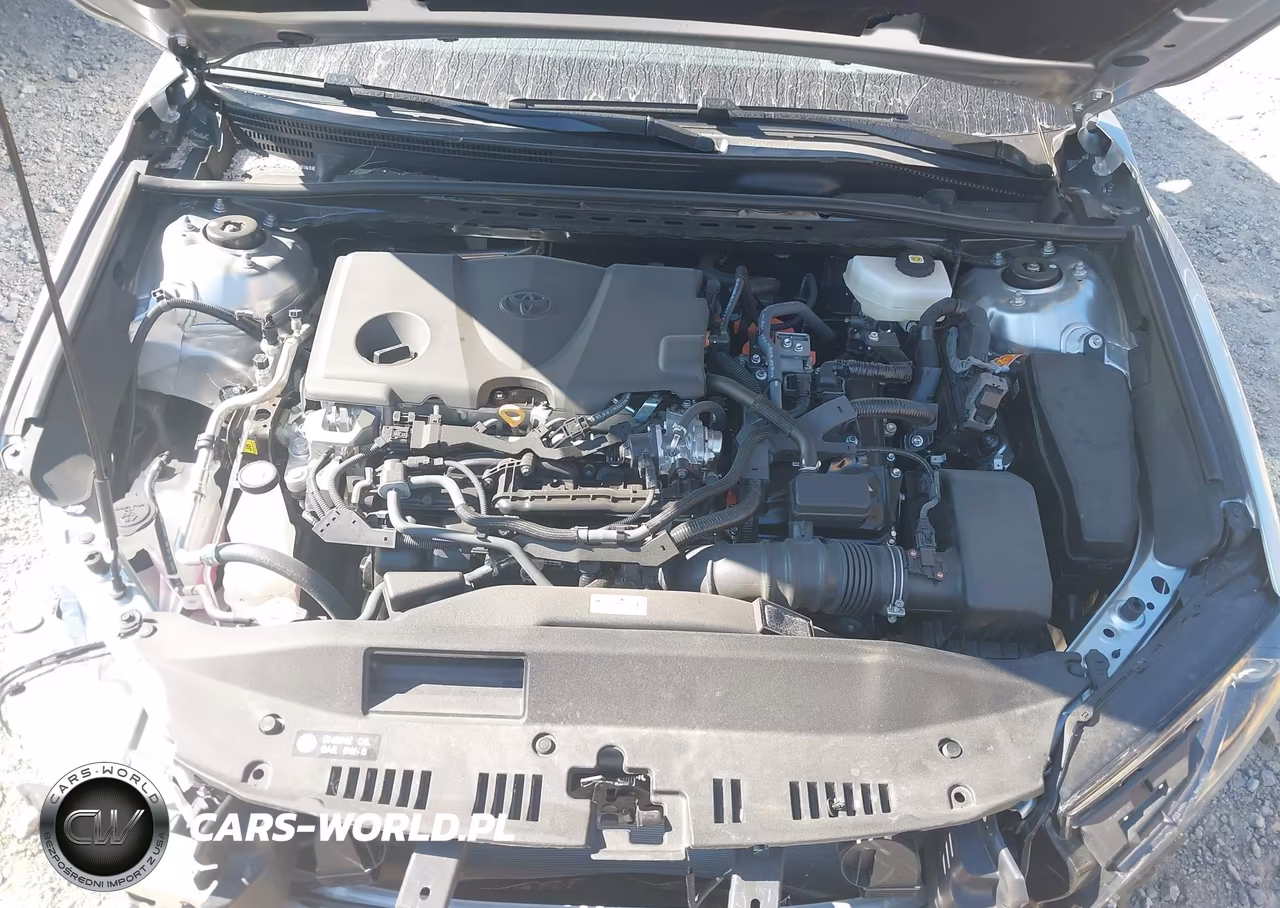 2026 Toyota Camry Le VIN:4T1DAACK4TU709704 - 10
