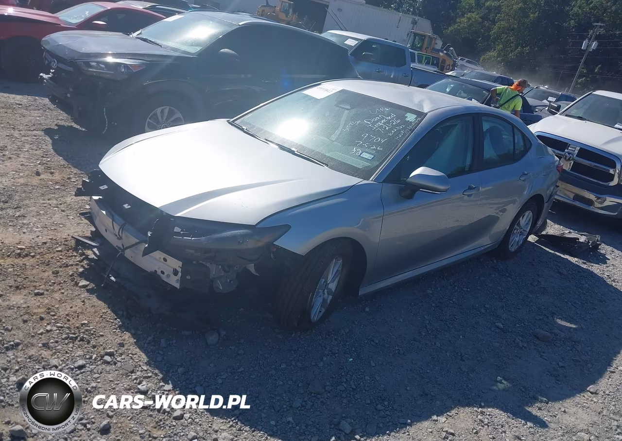 2026 Toyota Camry Le VIN:4T1DAACK4TU709704 - 2