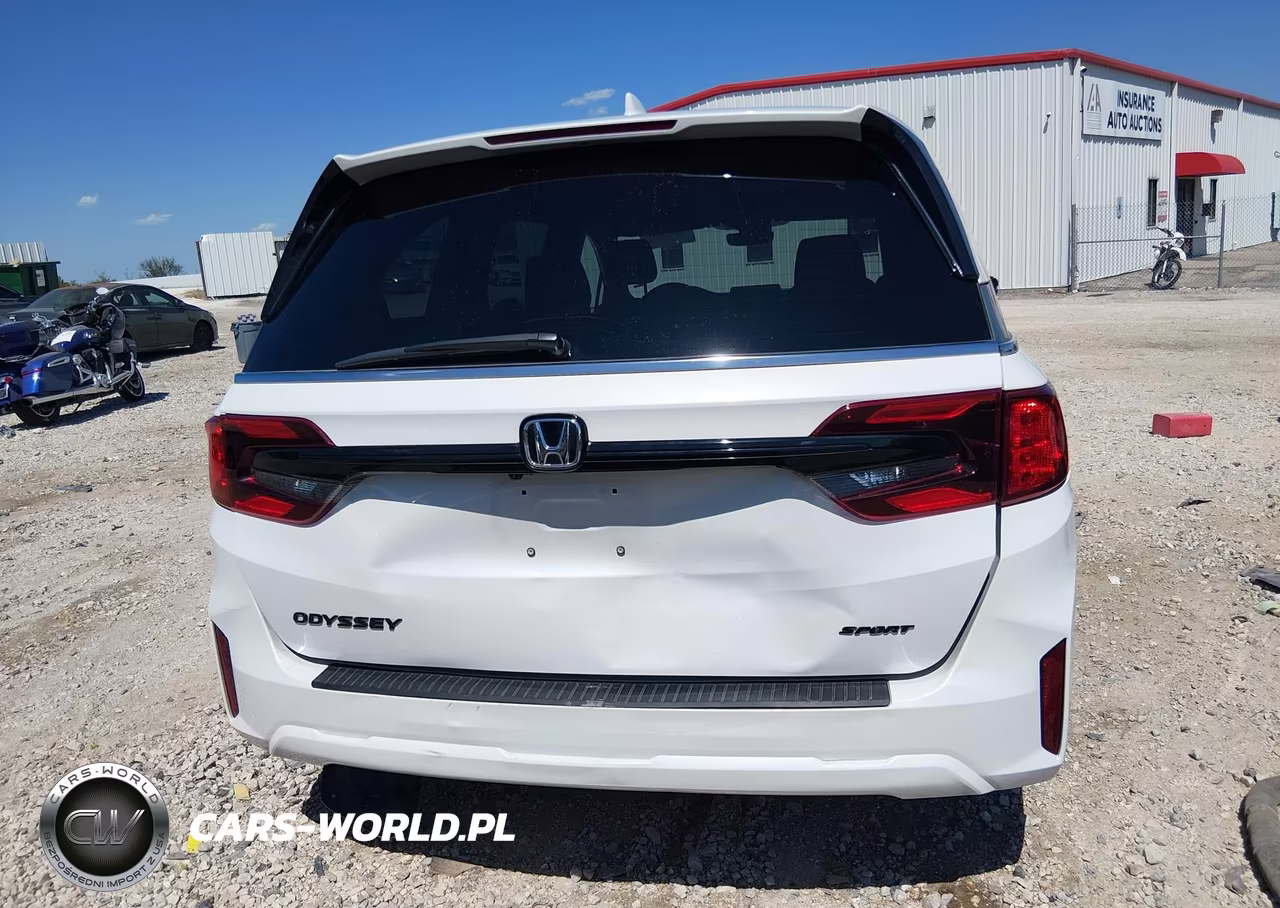 2026 Honda Odyssey Sport-L VIN:5FNRL6H75TB043967 - 16