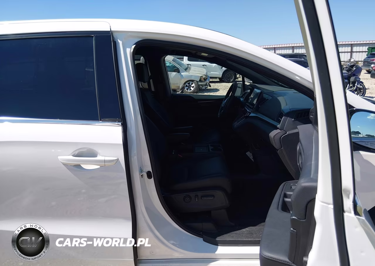 2026 Honda Odyssey Sport-L VIN:5FNRL6H75TB043967 - 5