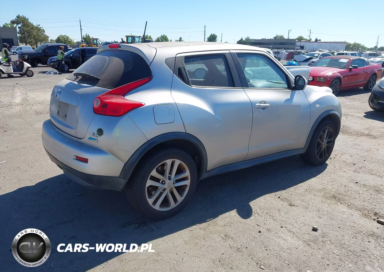 2012 Nissan Juke Sl VIN:JN8AF5MRXCT100929 - 4