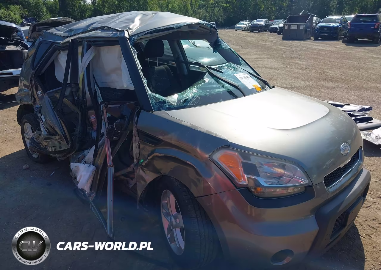 2011 Kia Soul +
