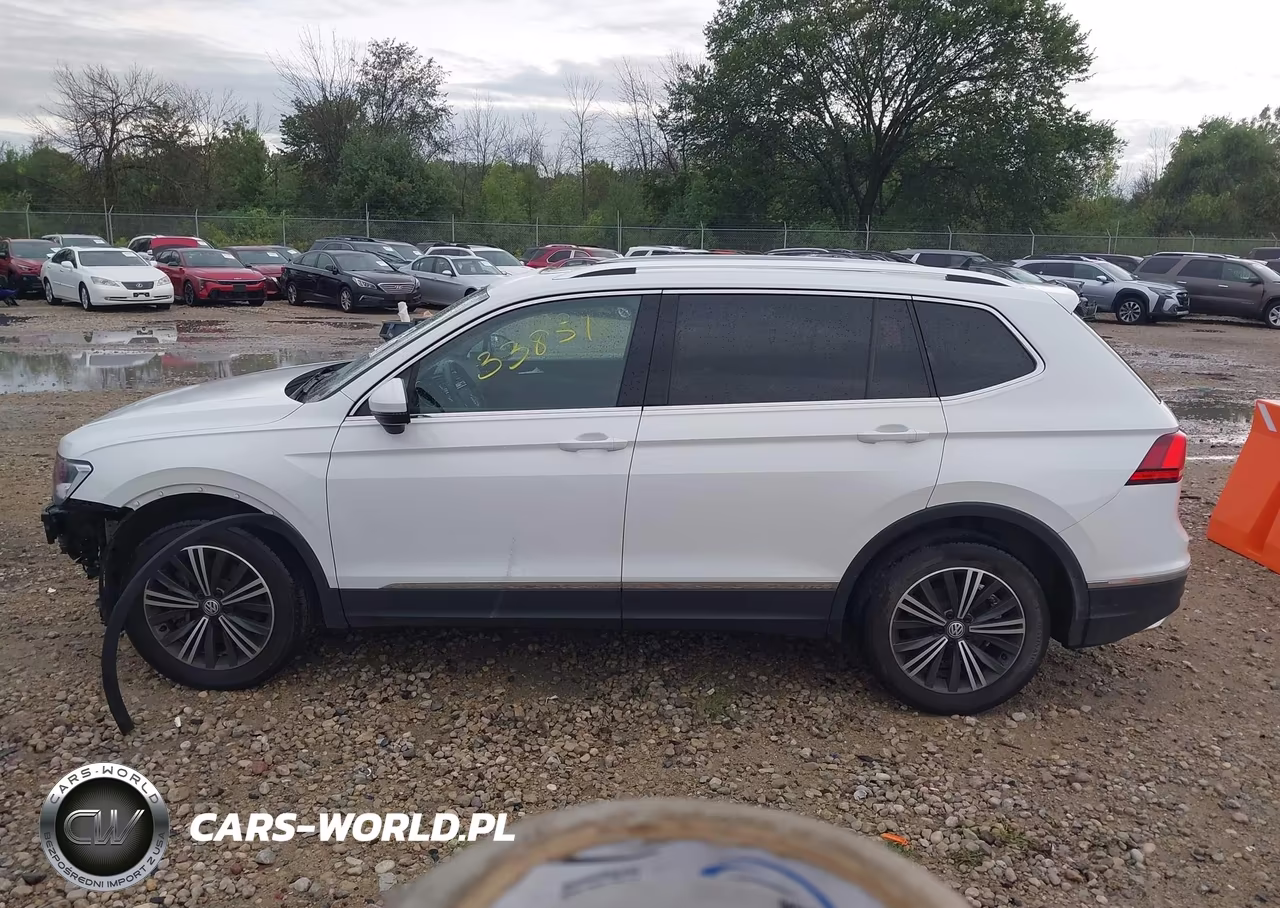 2018 Volkswagen Tiguan 2.0T Se-2.0T Sel VIN:3VV2B7AX6JM079388 - 15