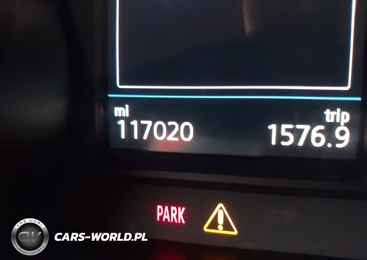 2018 Volkswagen Tiguan 2.0T Se-2.0T Sel VIN:3VV2B7AX6JM079388 - 16