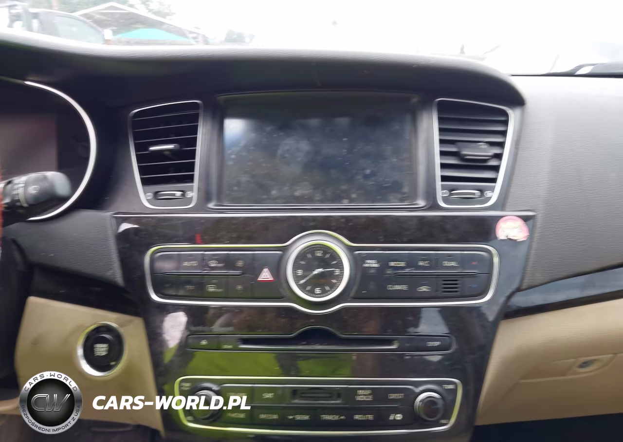 2014 Kia Cadenza Premium VIN:KNALN4D76E5135178 - 14