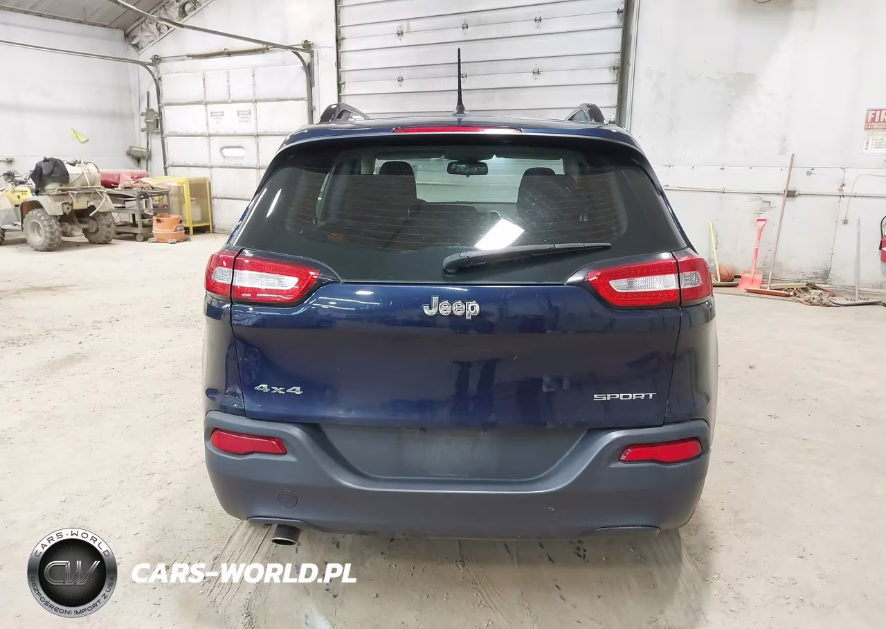 2015 Jeep Cherokee Sport VIN:1C4PJMAB4FW650734 - 16