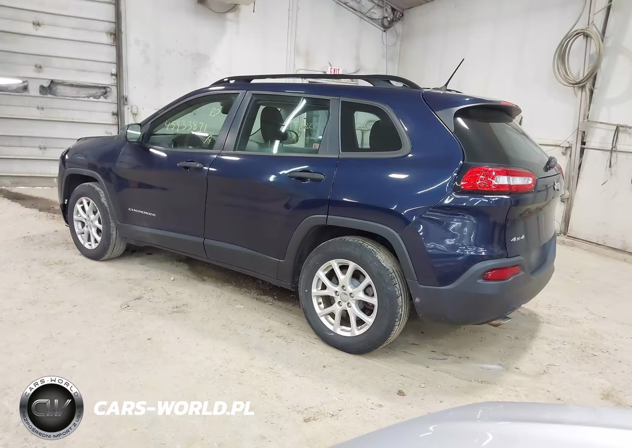 2015 Jeep Cherokee Sport VIN:1C4PJMAB4FW650734 - 3