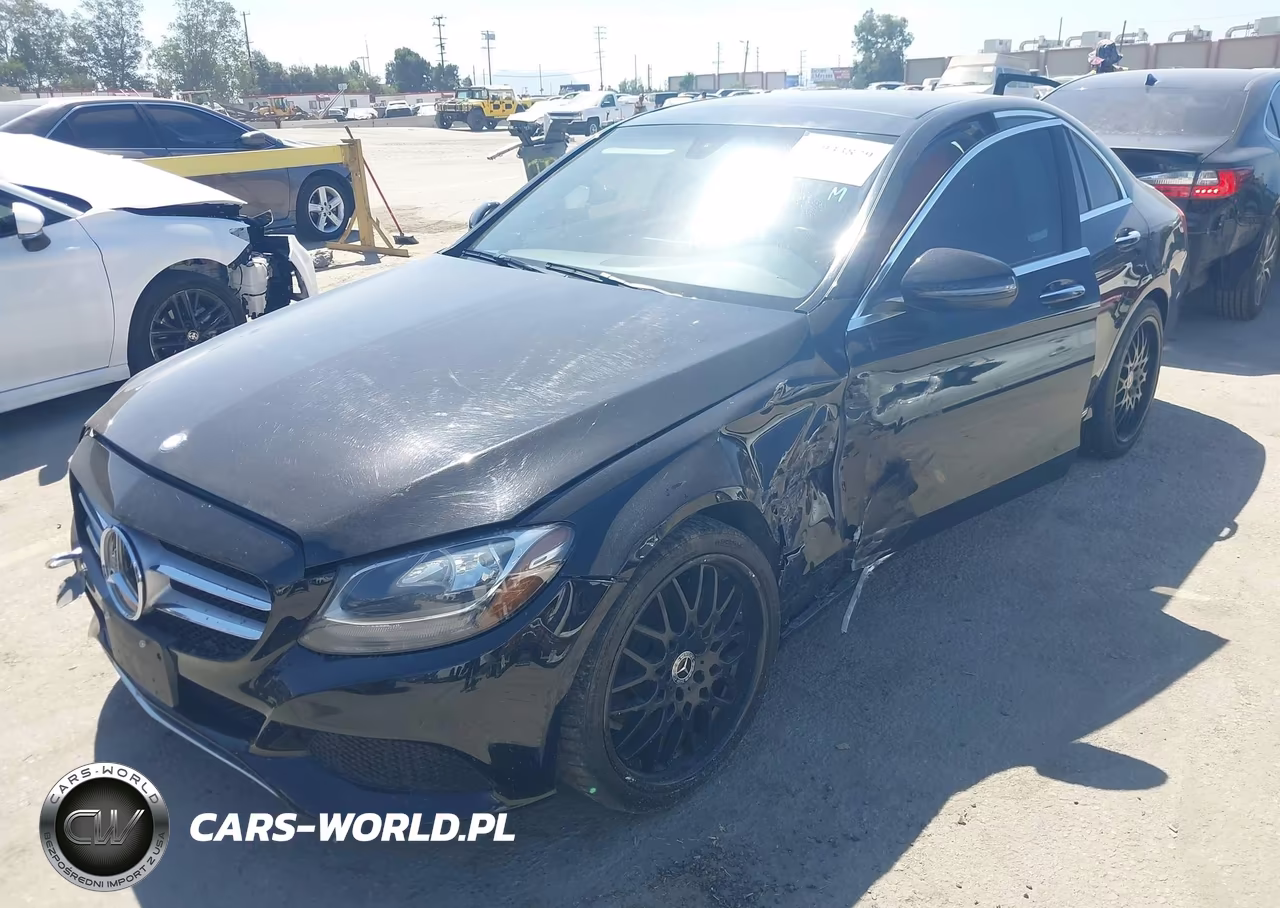 2016 Mercedes-Benz C 300 VIN:55SWF4JB7GU112949 - 2