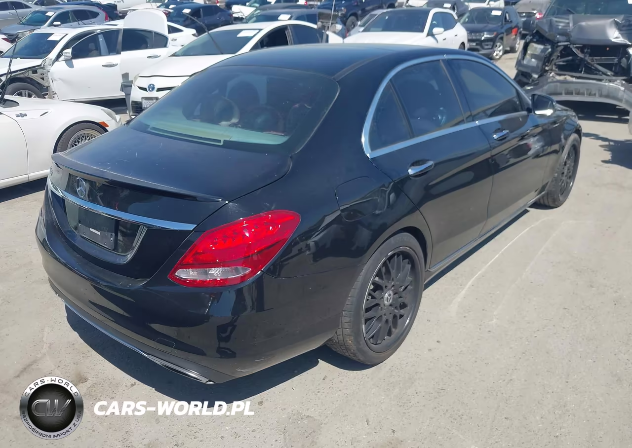 2016 Mercedes-Benz C 300 VIN:55SWF4JB7GU112949 - 4
